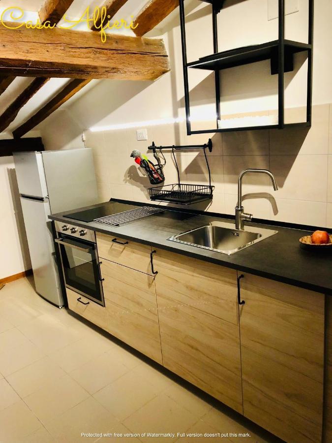 Ferienwohnung Casa Alfieri-Graziosa Mansarda In Centro A Livorno Exterior foto