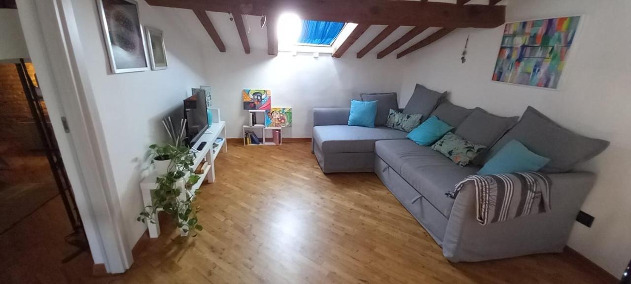 Ferienwohnung Casa Alfieri-Graziosa Mansarda In Centro A Livorno Exterior foto